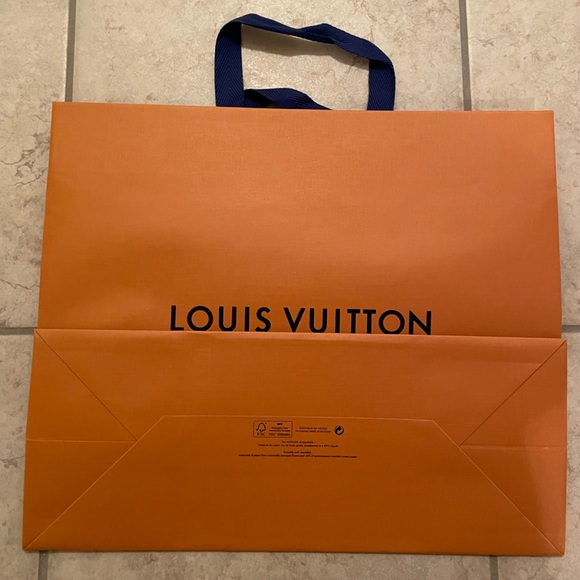 Large Louis Vuitton Gift Bag - Picture 2 of 2